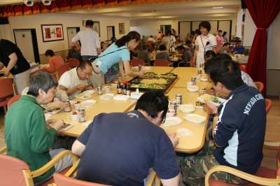 平成29年6月9日(金)　ジンギスカン・焼きそば昼食会